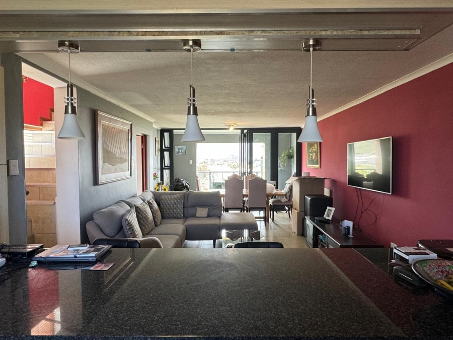 2 Bedroom Property for Sale in Westcliff Western Cape